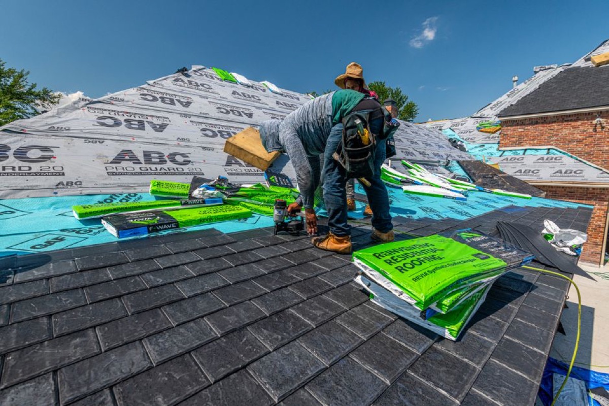 Trabajo terminado: Cambio de láminas tras tormenta